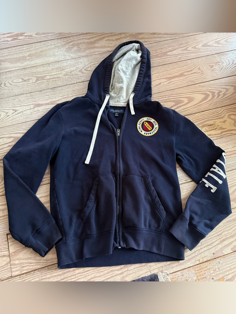 Aeropostale Full-Zip Hoodie size m